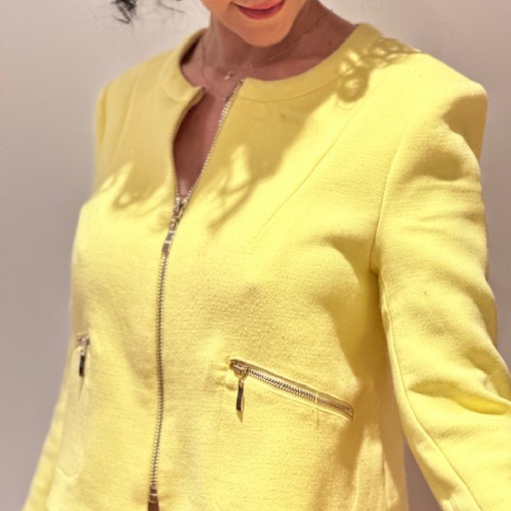 WOMEN JACKET